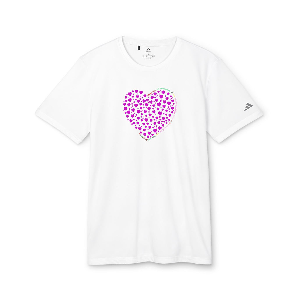 アディダス® ユニセックス スポーツTシャツ パウダーピンクハートデザイン付き