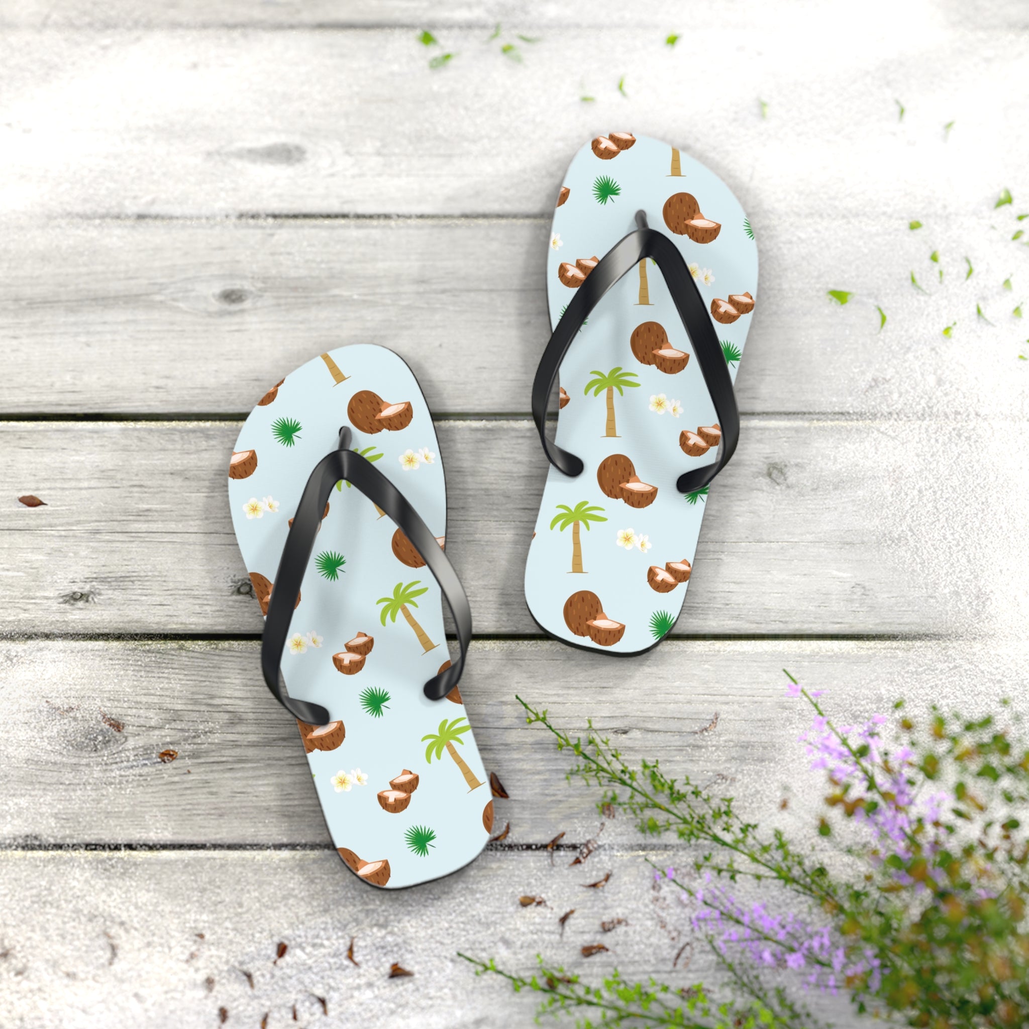 Unisex Light Blue Coconut Palm Tree Tropical Pattern EVA Polyester Flip Flops