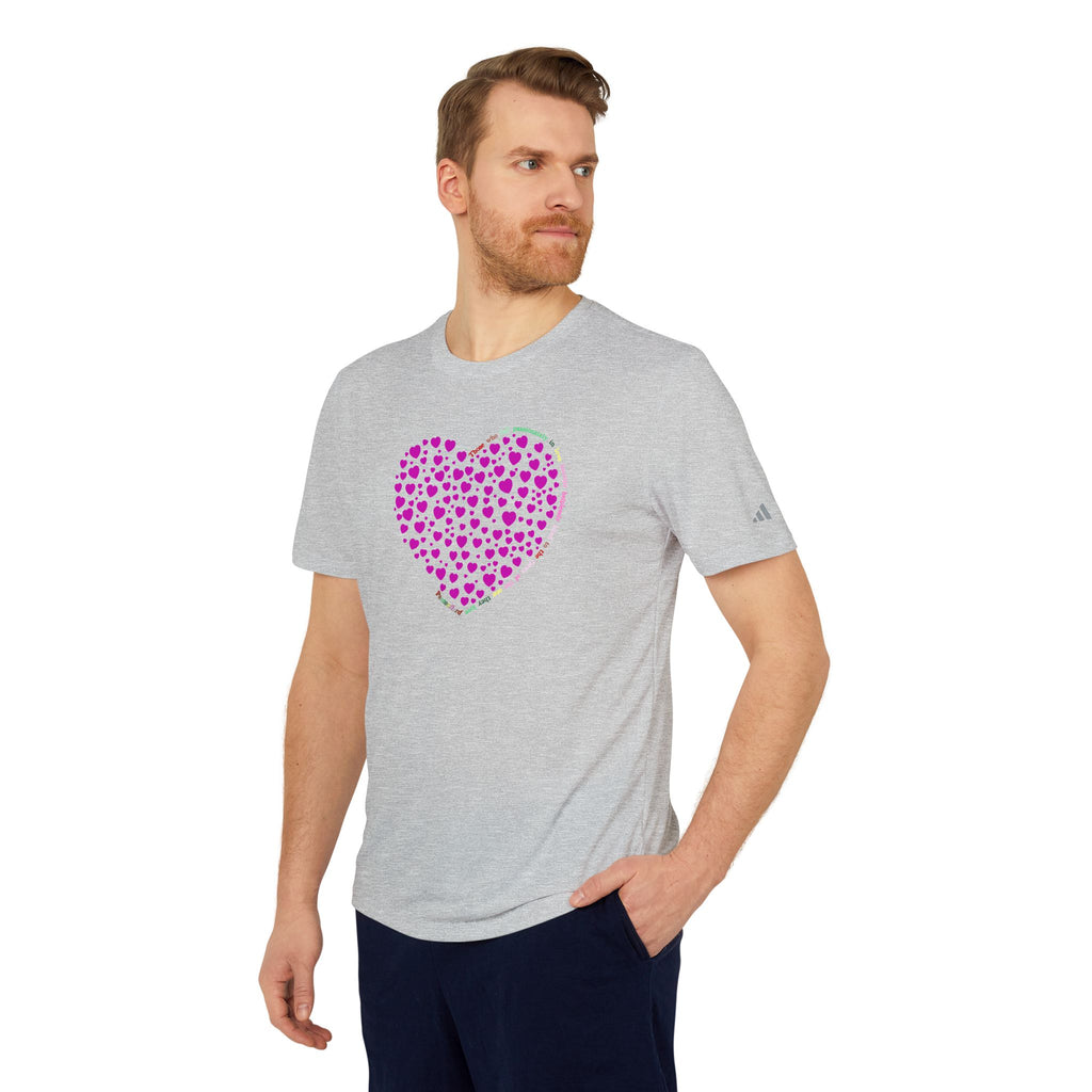Camiseta Deportiva Unisex Adidas® con Diseño de Corazón Rosa
