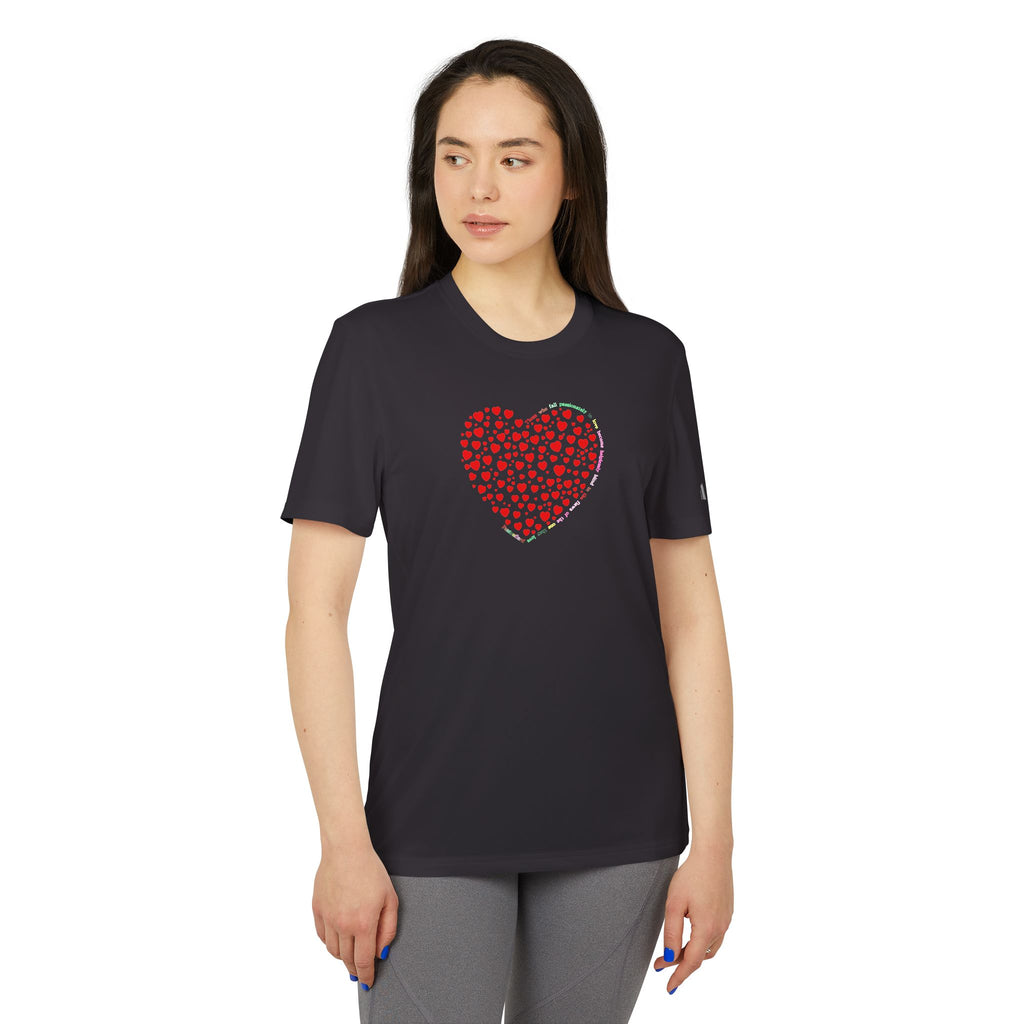 Camiseta Deportiva Unisex Adidas® con Diseño de Corazón Rojo Brillante