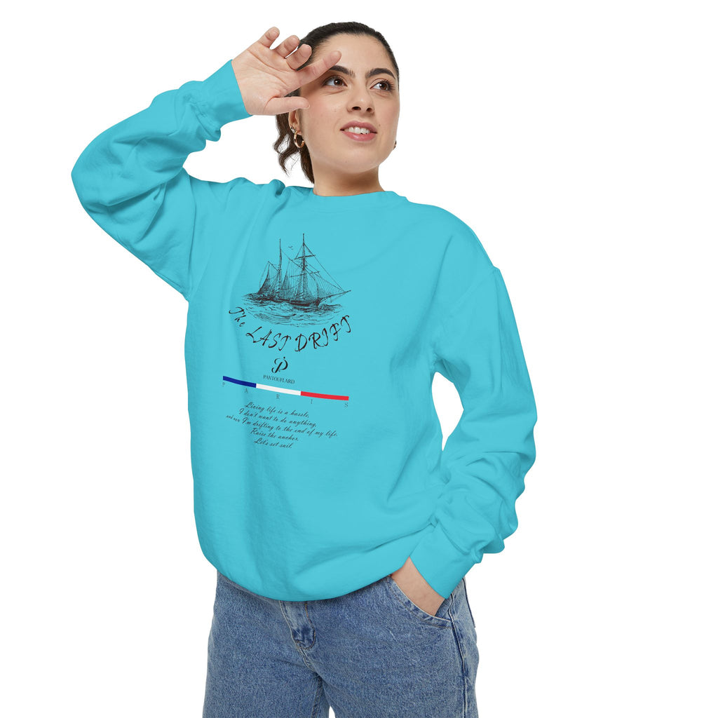 Unisex White Vintage Ship Graphic Cotton Blend Sweatshirt