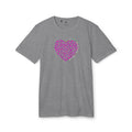 Camiseta Deportiva Unisex Adidas® con Diseño de Corazón Rosa