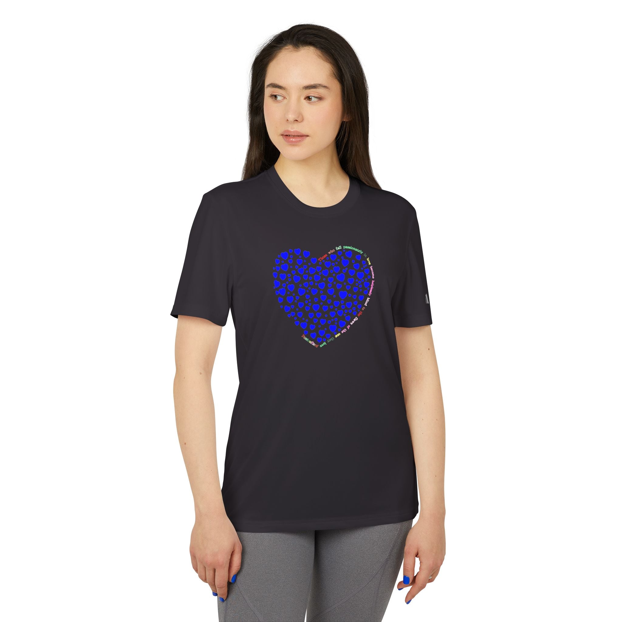 Camiseta Deportiva Unisex Adidas® con Diseño de Corazón Azul