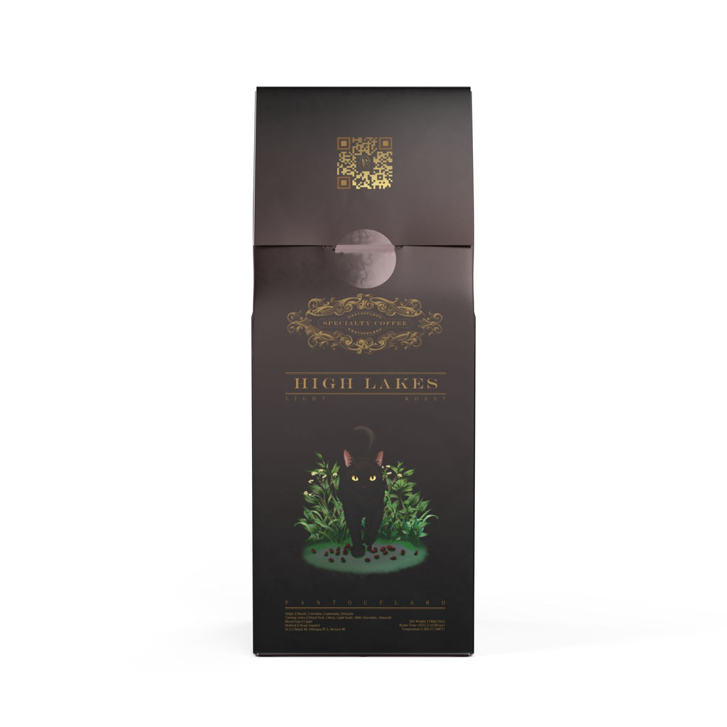 Pantouflard High Lakes Light Roast Coffee – Whole Bean – 100% Arabica Specialty Blend (Brazil, Mexico, Ethiopia) – Notes of Dried fruit, Light body, Milk chocolate, Almonds – 12oz(340g)
