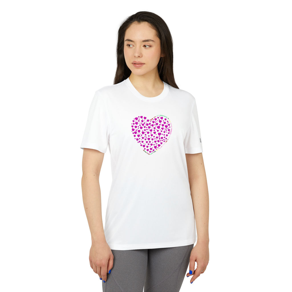 Camiseta Deportiva Unisex Adidas® con Diseño de Corazón Rosa