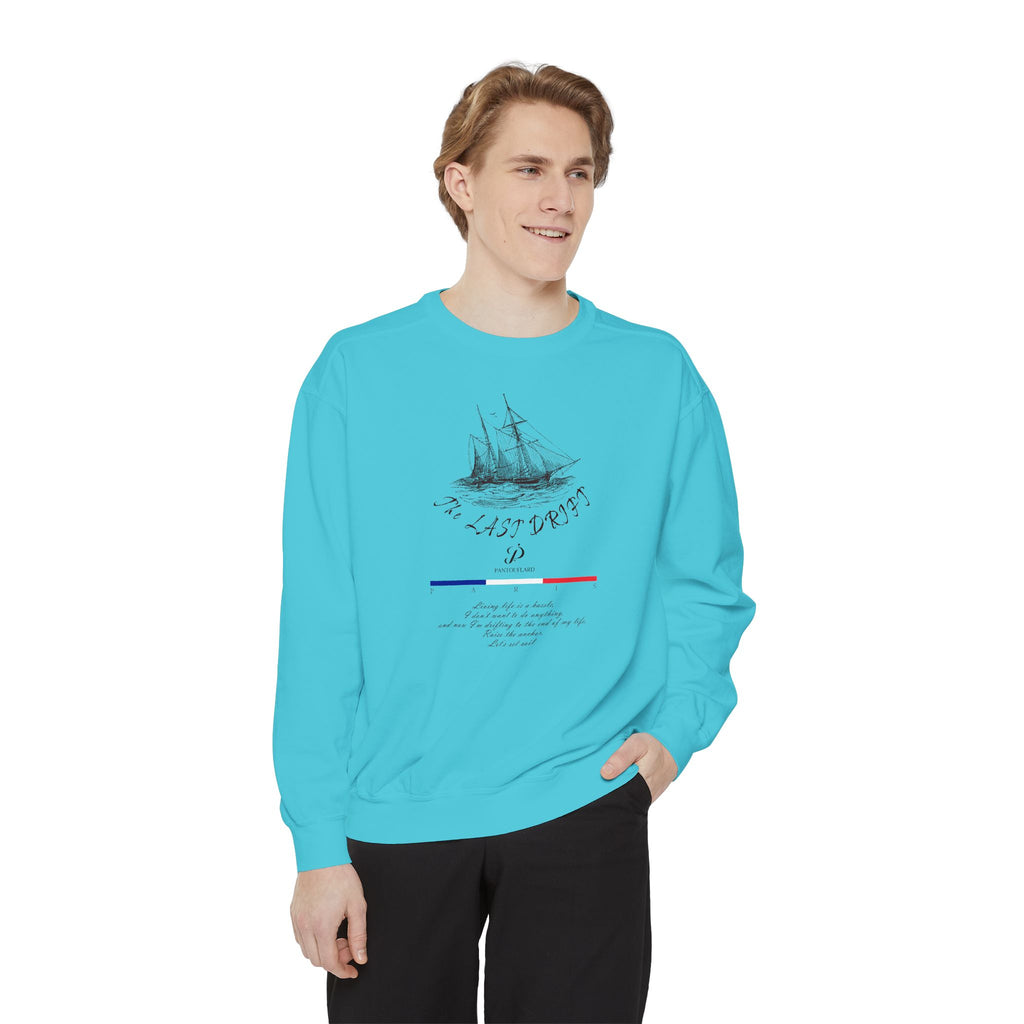 Unisex White Vintage Ship Graphic Cotton Blend Sweatshirt