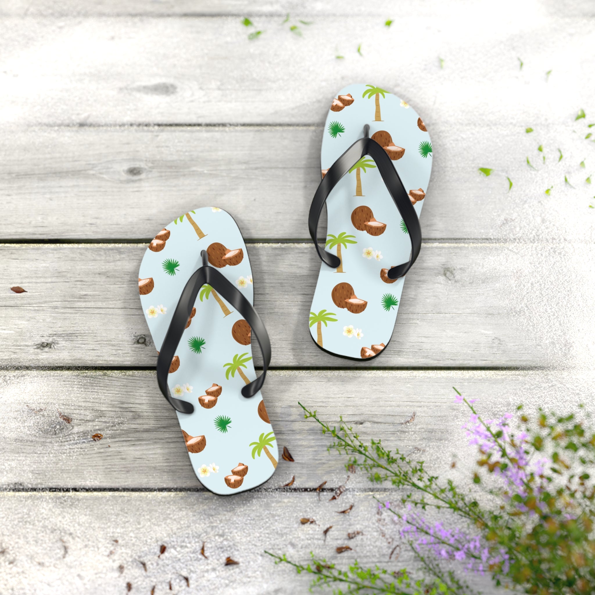 Unisex Light Blue Coconut Palm Tree Tropical Pattern EVA Polyester Flip Flops
